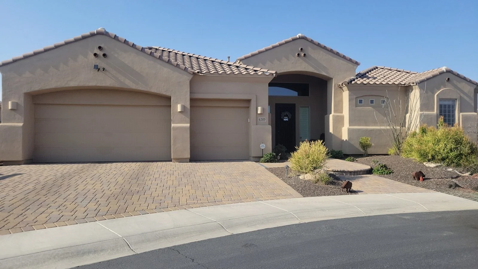 Exterior stucco painting service in Peoria, AZ.
